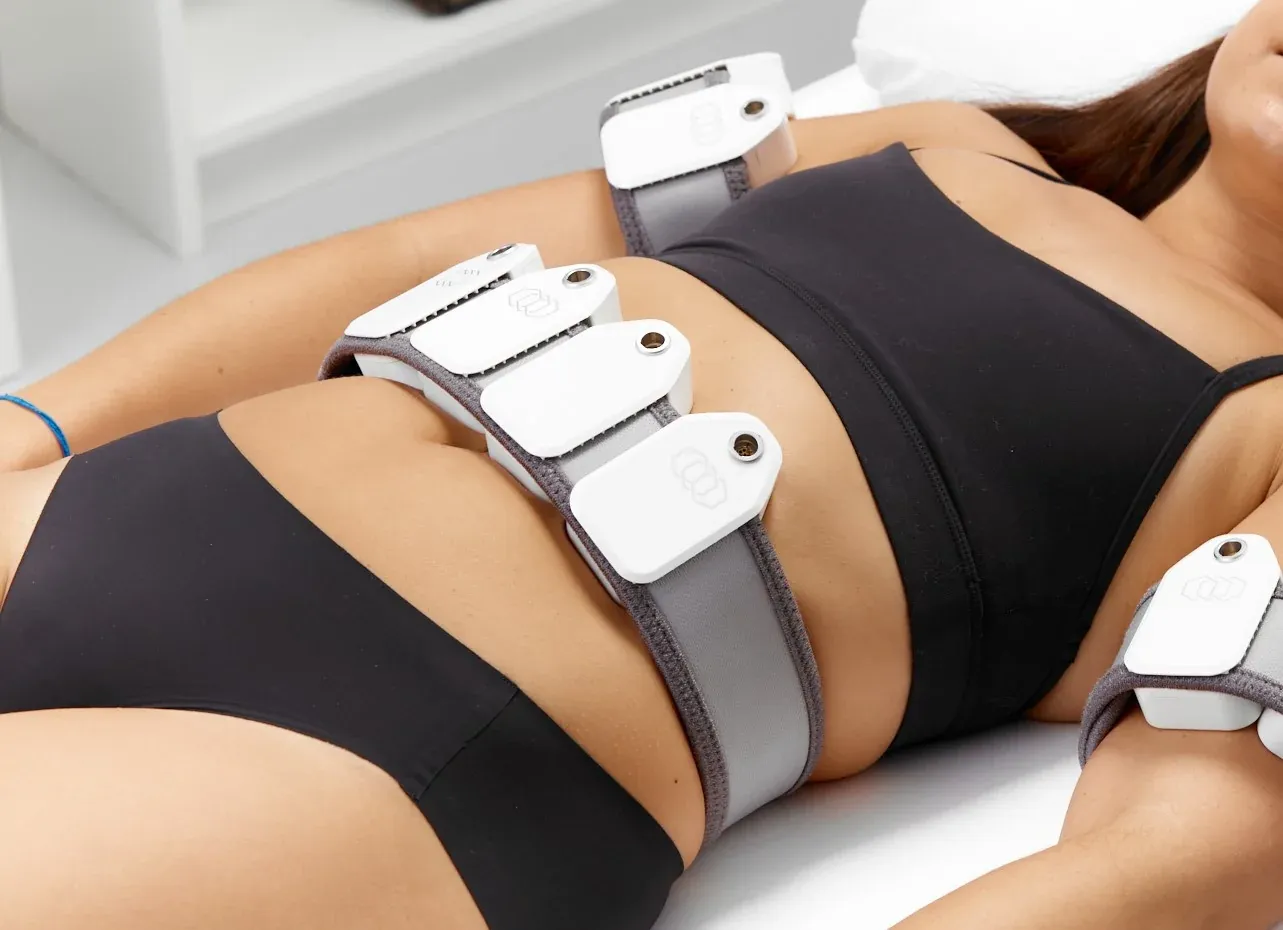 Comparison of Evolve X and alternative body contouring treatments at Desert Oasis Wellness and Med Spa in Lake Havasu City
