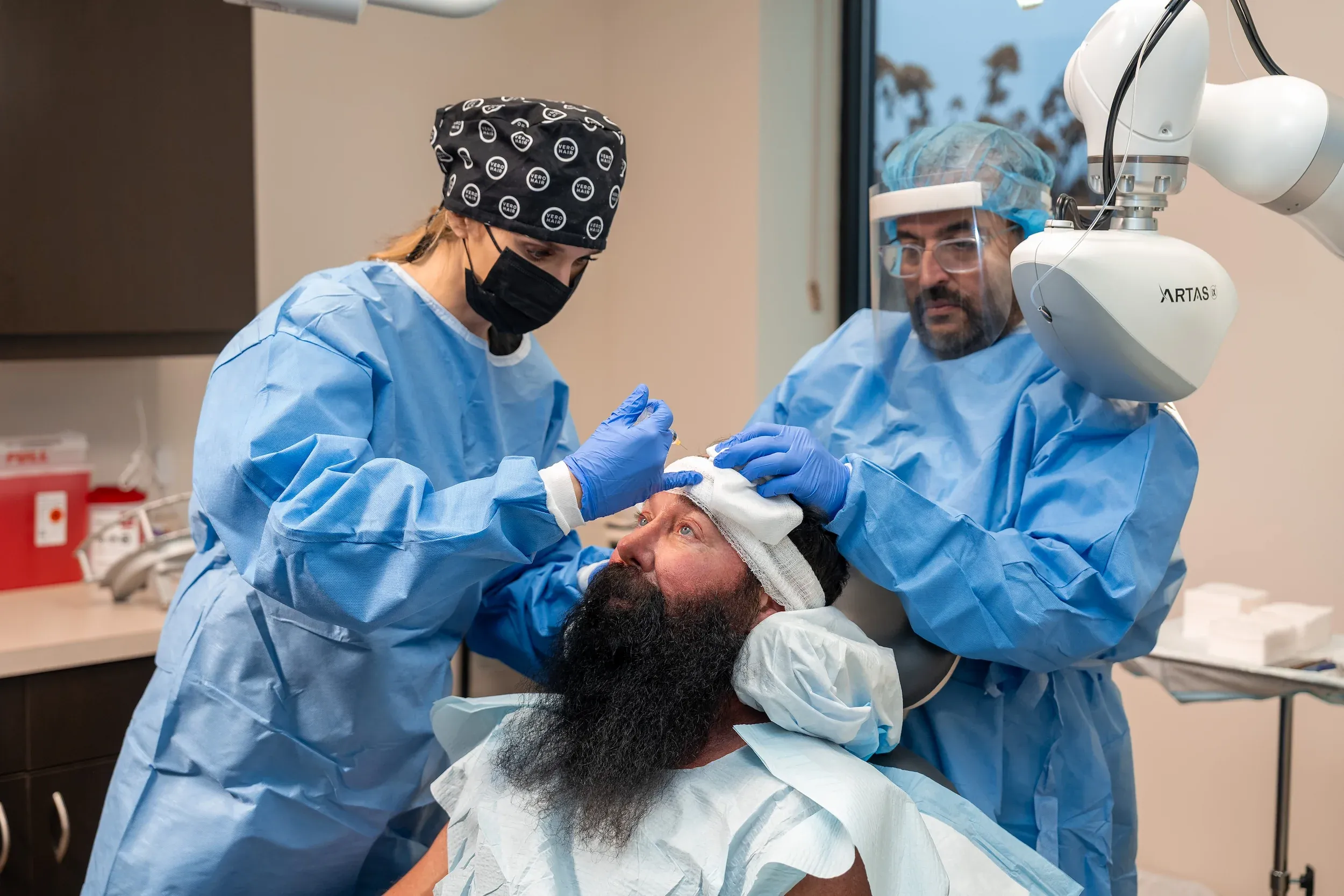 ARTAS robotic hair transplant procedure at DSI Hair in Algonquin, IL