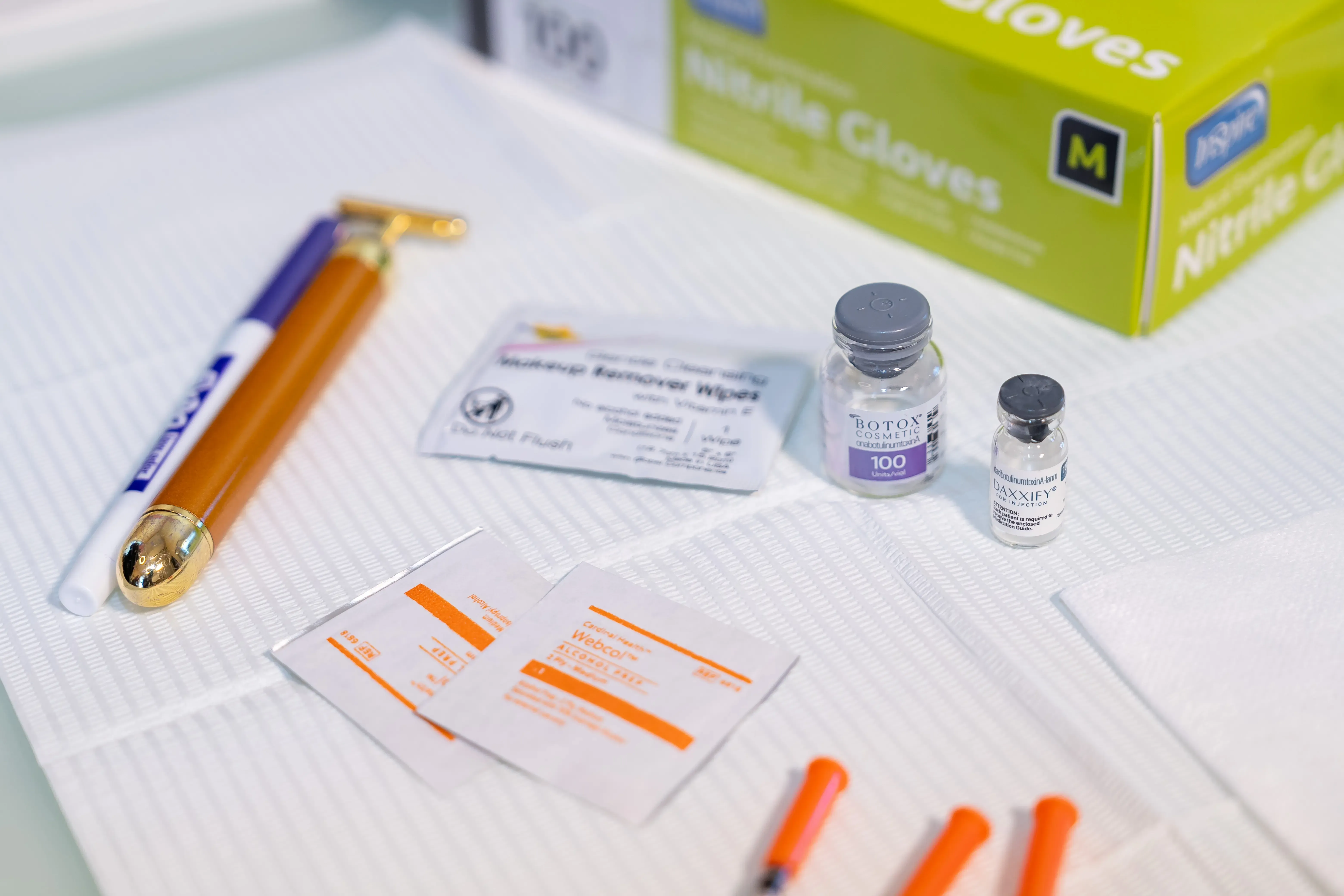 Abstract background for Daxxify treatment areas at Eternal Wellness Traverse City