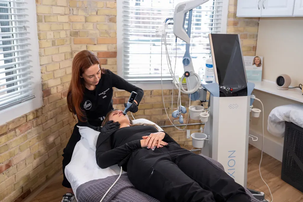 Abstract soft gradient background representing skin tightening and rejuvenation