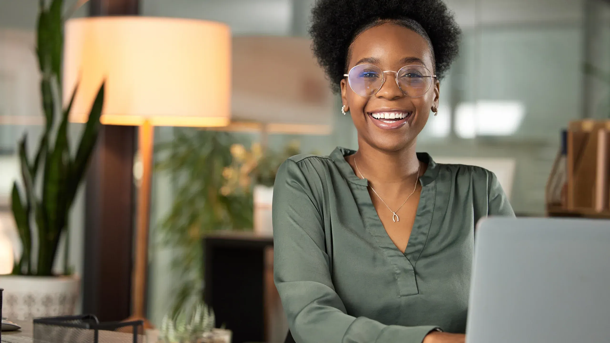 Professional experiencing burnout symptoms seeking treatment at WinMind Integrative Health Lutz