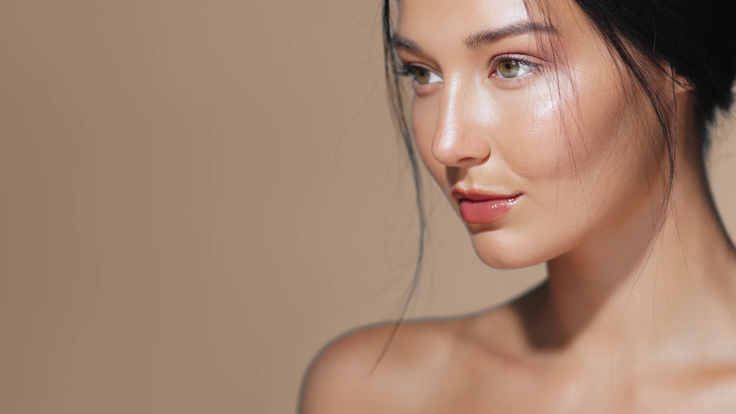 Woman addressing facial aging and wrinkle concerns at Ivy Collaborative Healthcare Augusta