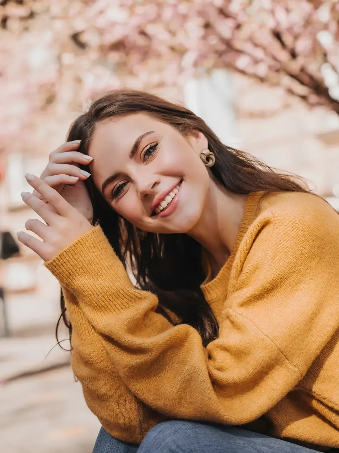 Person concerned about insulin resistance symptoms at WinMind Integrative Health