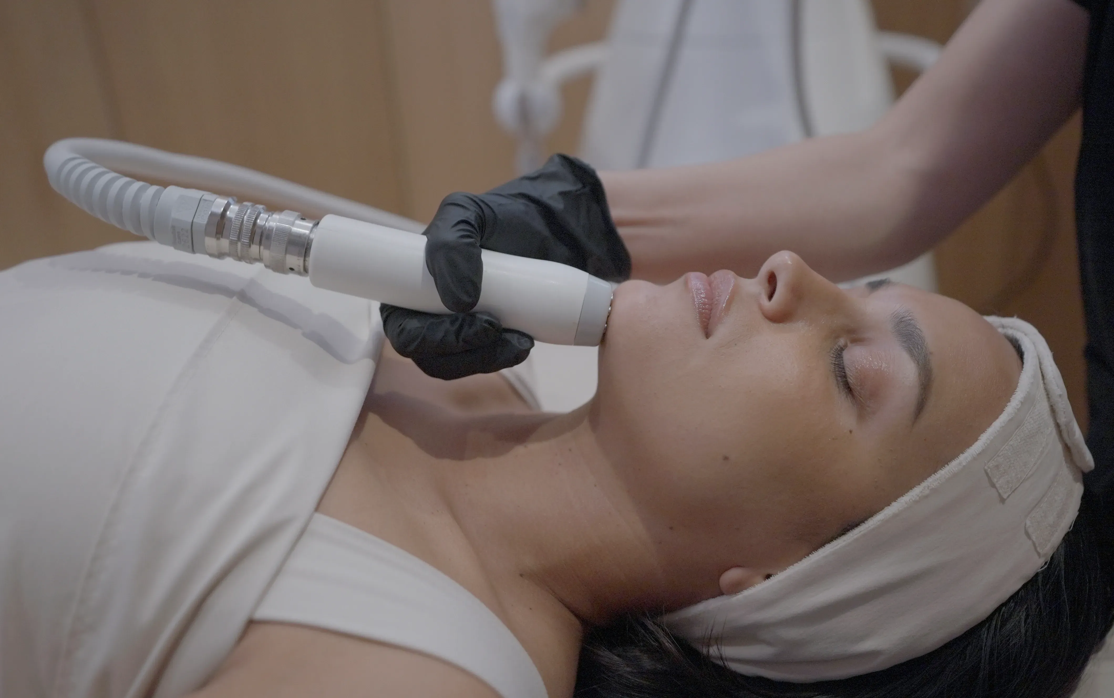 T-Shape 2 face and body sculpting treatment at RegalMed Clinic in Fort Myers, FL with Dr. Sherry Farag