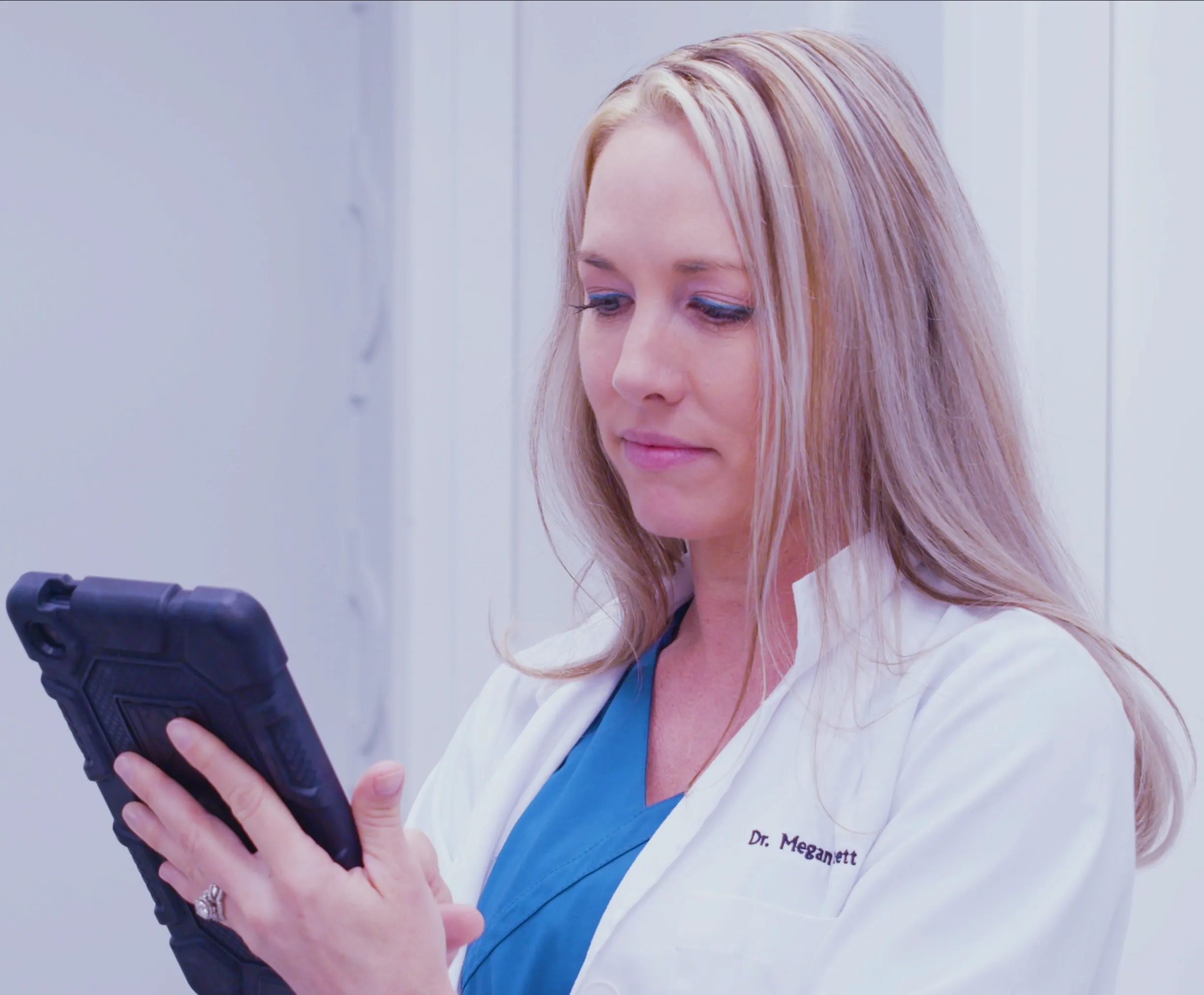 Dr. Megan Barnett and the Physicians Ketamine Institute team in their Destin clinic