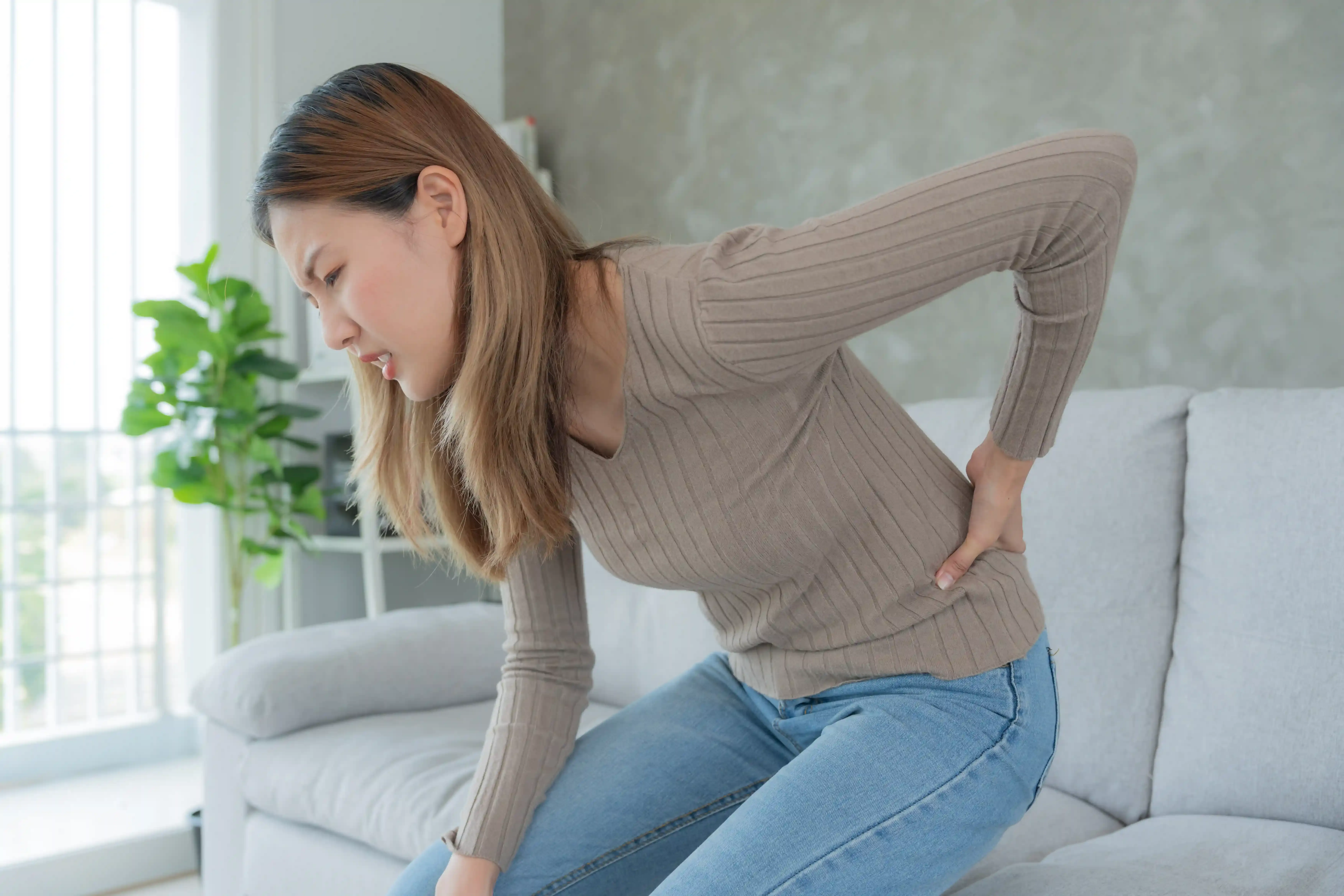 Patient receiving sacroiliac joint injection at Pain Treatment Center of Maryland in Reisterstown, MD