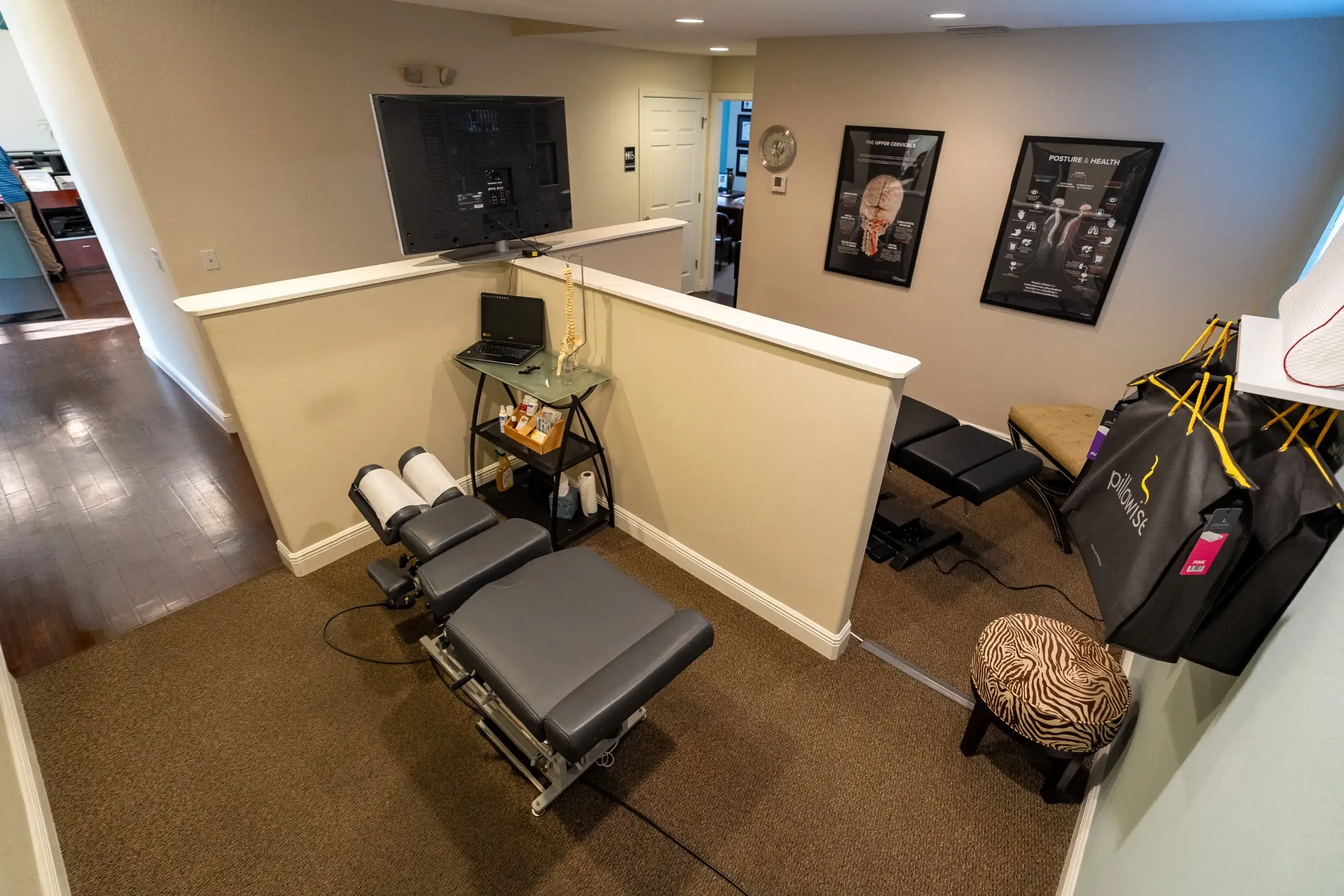 Abstract soft gradient background representing spinal health and musculoskeletal wellness