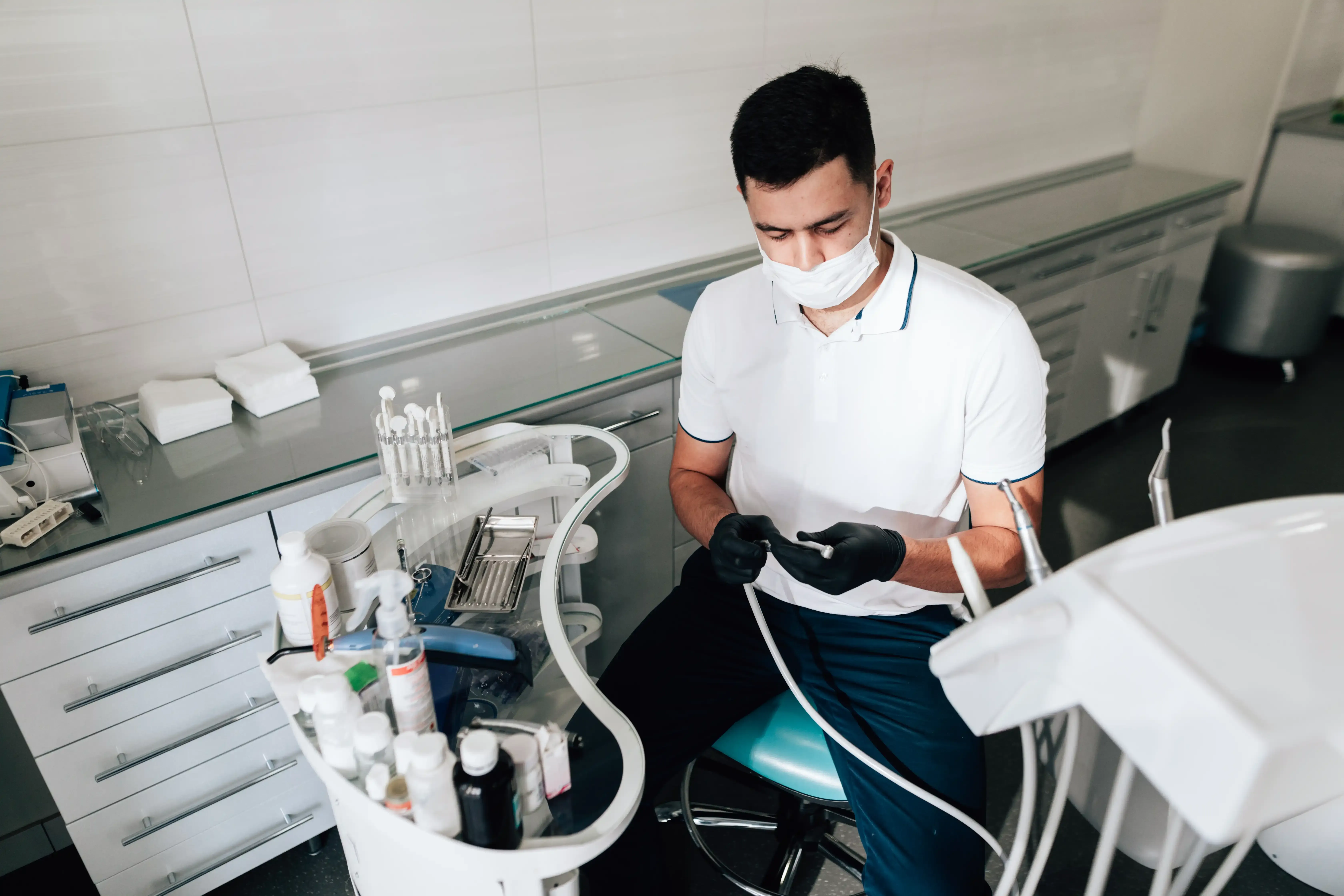 When Bleeding Gums Call for Scaling and Root Planing
