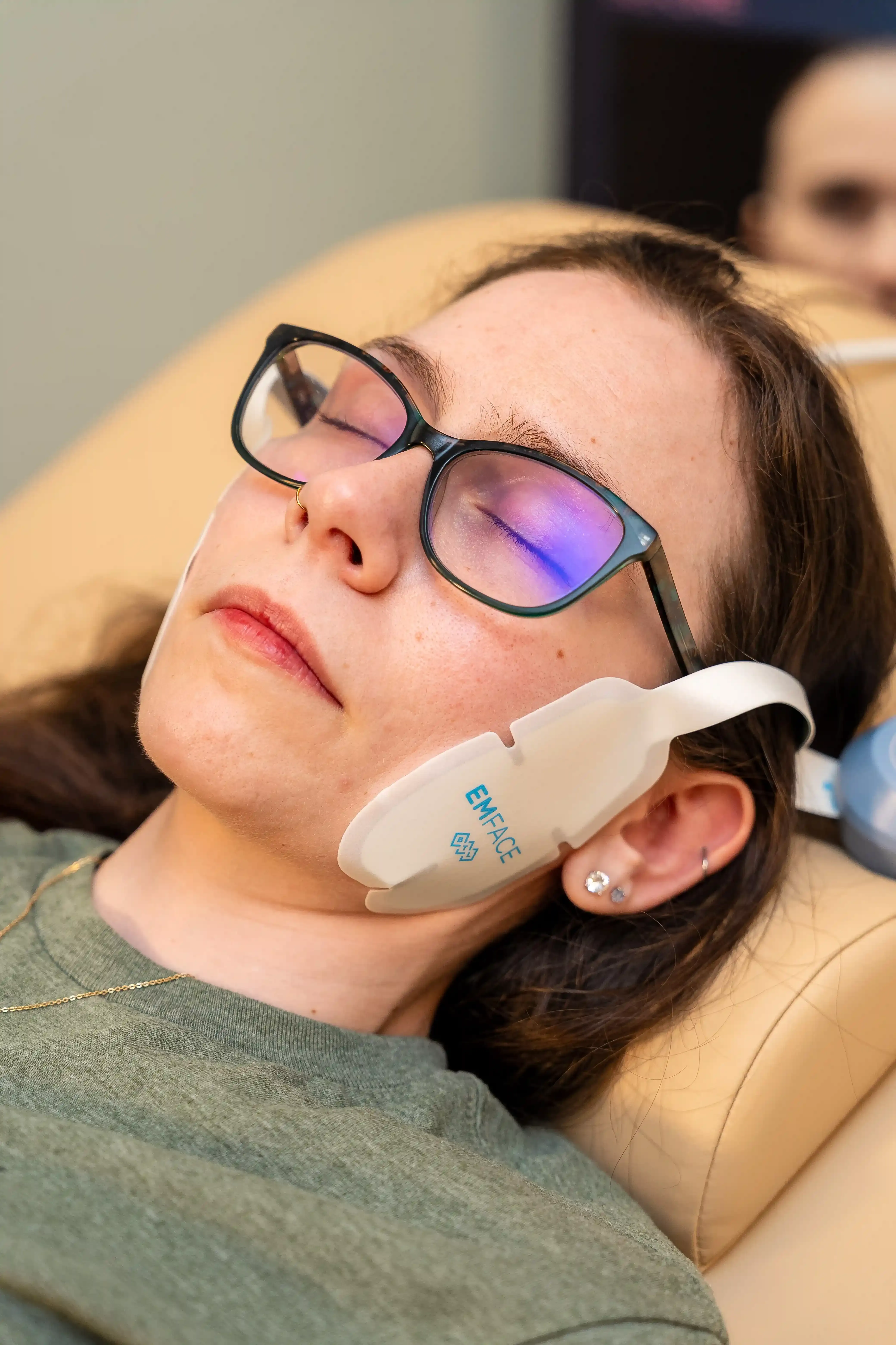 Before and after Emface results showing facial lifting at Arise Integrative Wellness Port Charlotte