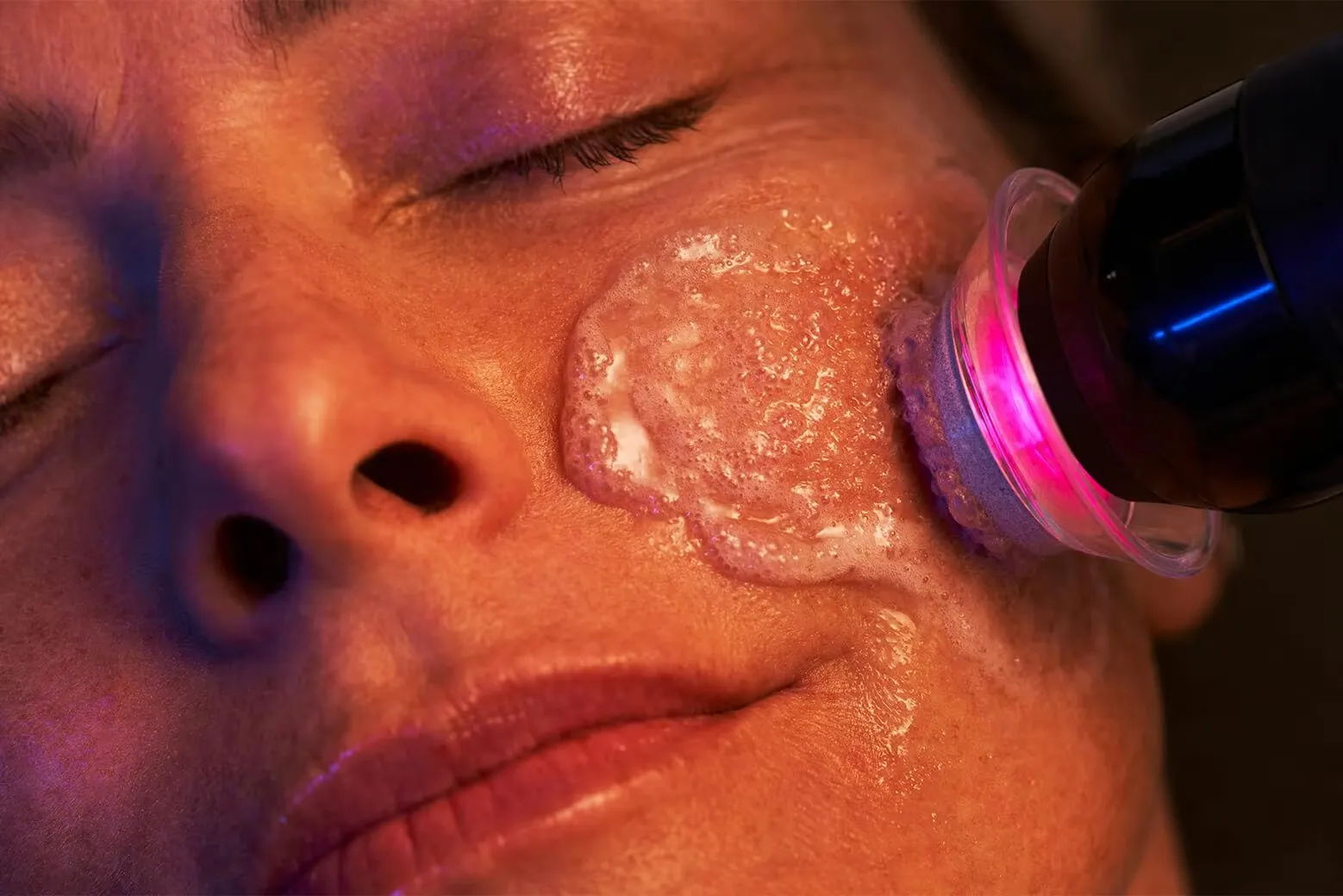 Safety and clinical information for Glo2Facial at Mint Aesthetics Indianapolis