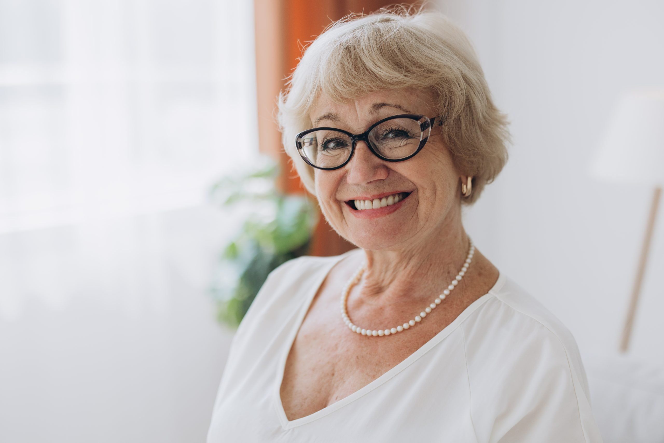 Patient consultation discussing BHRT benefits