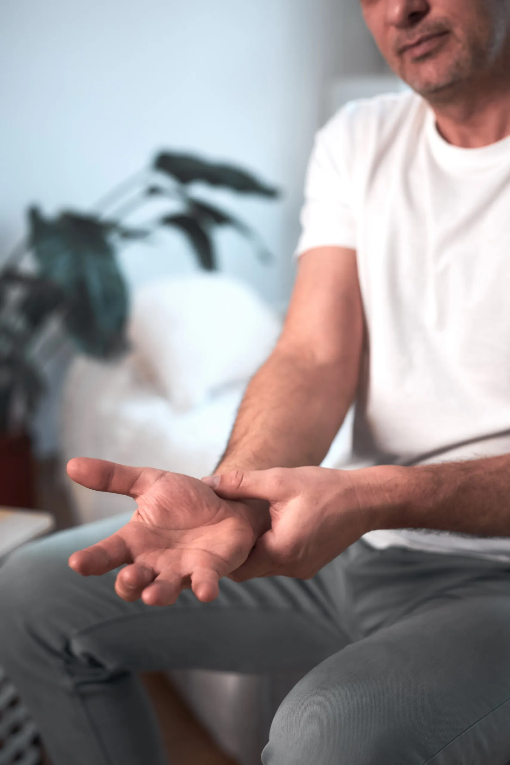 Diagram of joint capsule ligaments and surrounding muscles at Resurgent Health Fargo