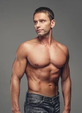 Before and after body contouring results showing improved muscle tone at Bensa Chiropractic Bradenton