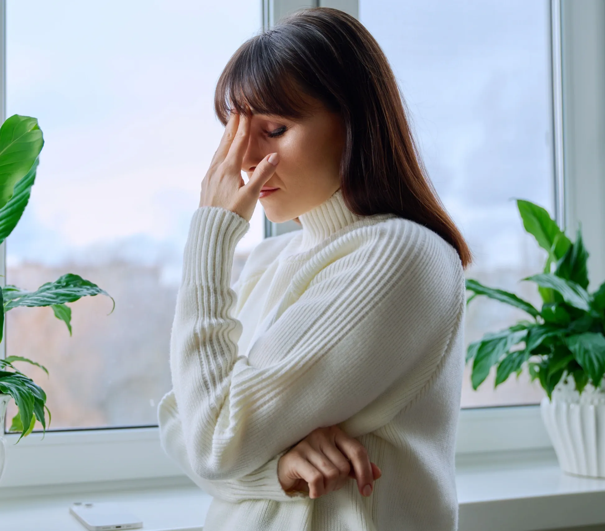 Diagram showing estrogen effects on body systems at WinMind Integrative Health