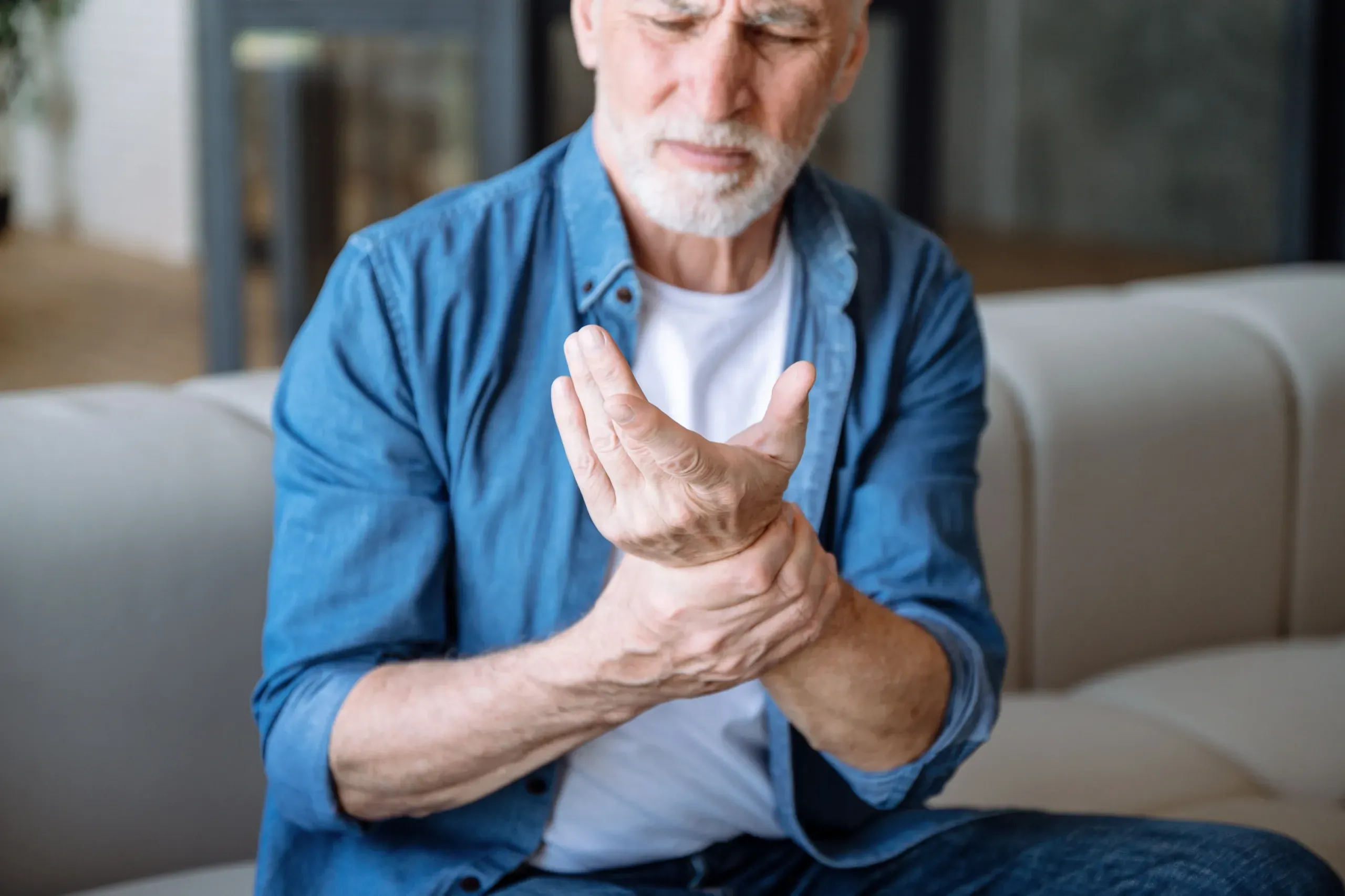 Understanding neuropathic pain symptoms at Physicians Ketamine Institute of Destin