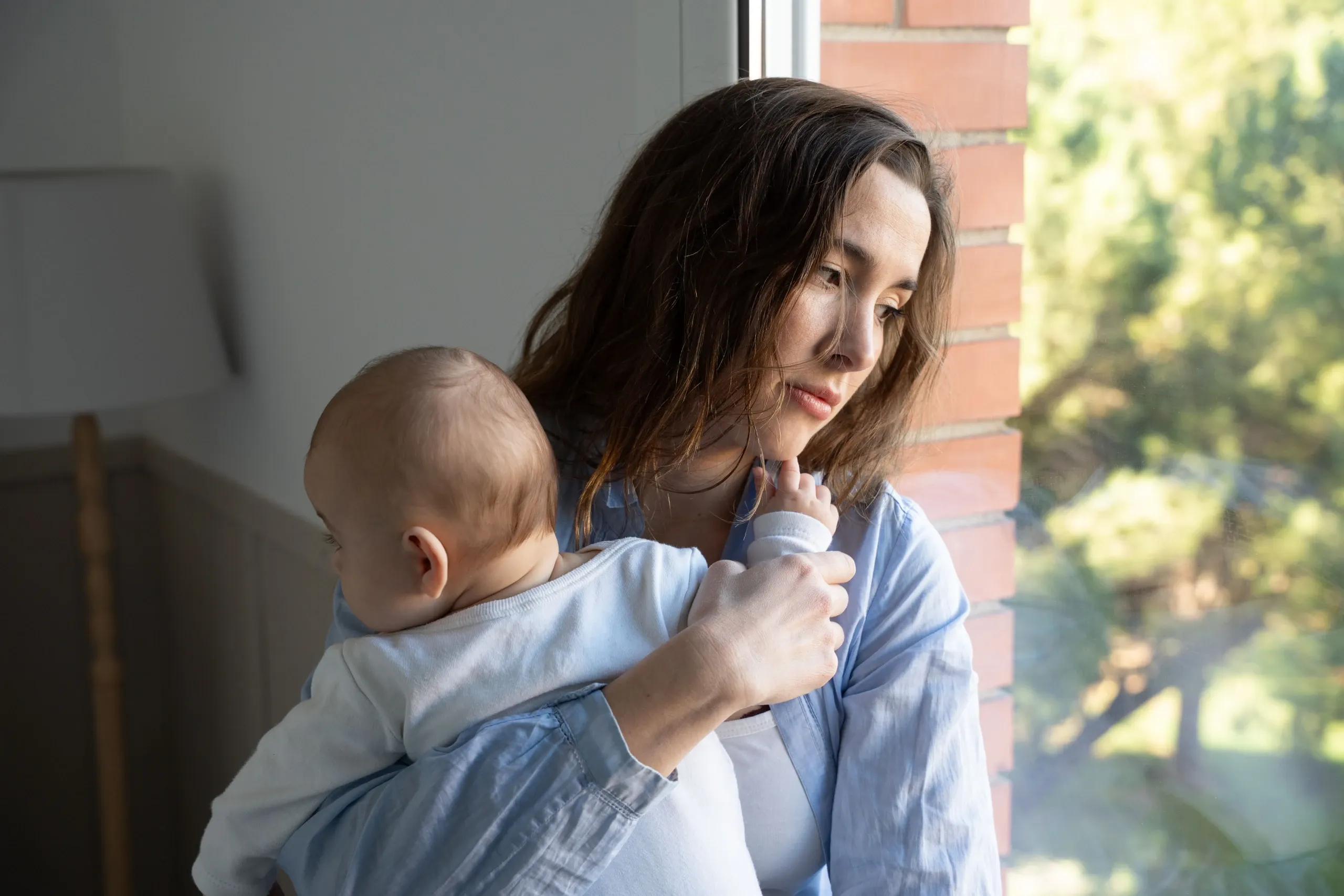 Illustration of hormonal changes and factors contributing to postpartum depression