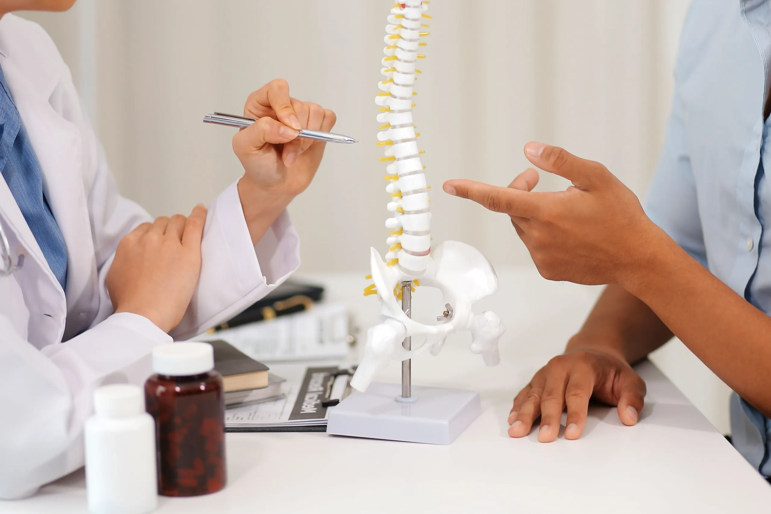 Structural vs Traditional Chiropractic: 2026 Research