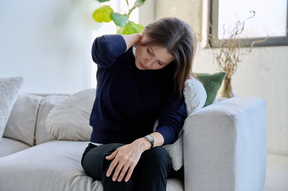 Diagram showing spinal disc and nerve pathway anatomy at Precision Chiropractic