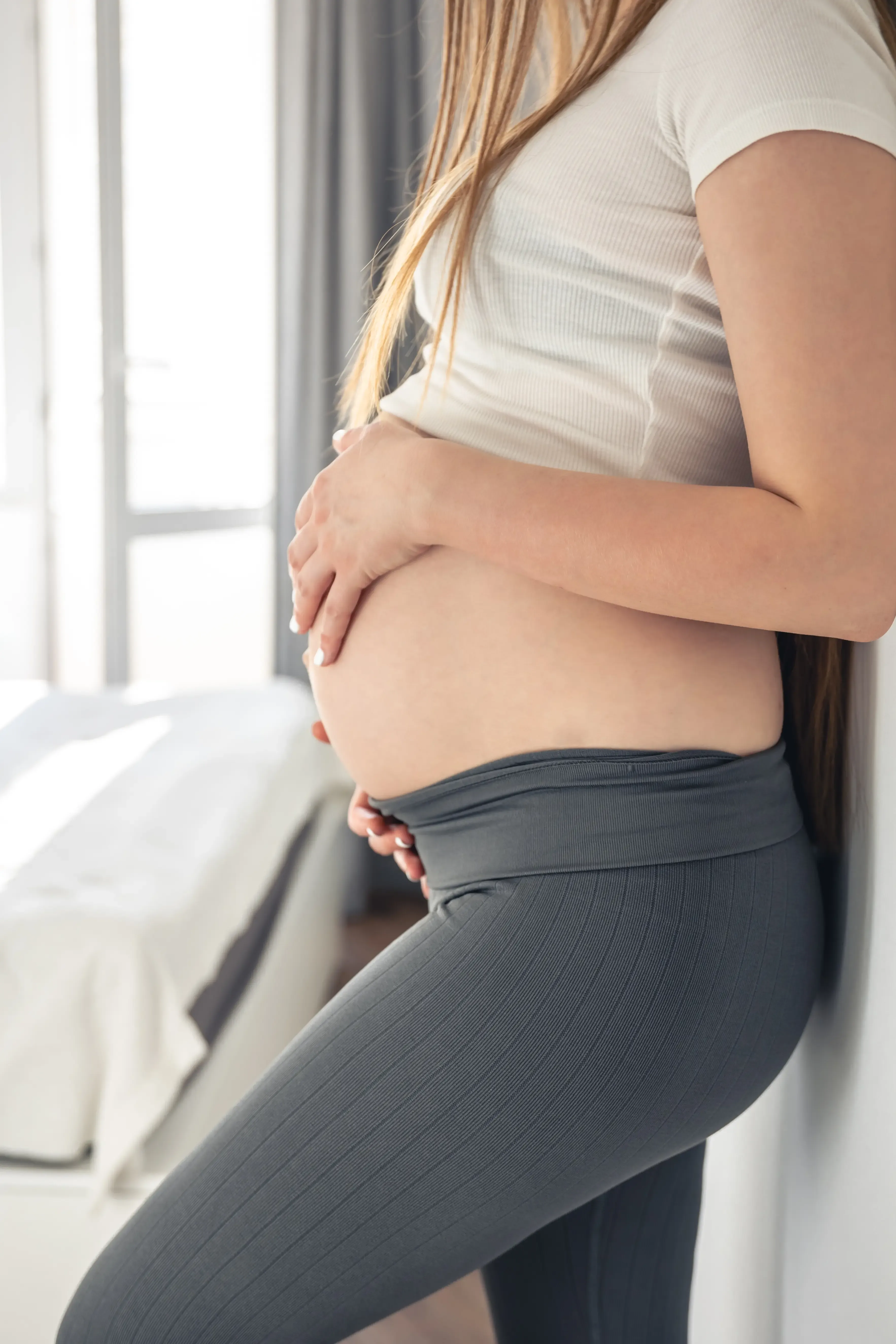 Illustration of postpartum core and pelvic floor recovery at Heritage Wellness & Med Spa Crescent Springs