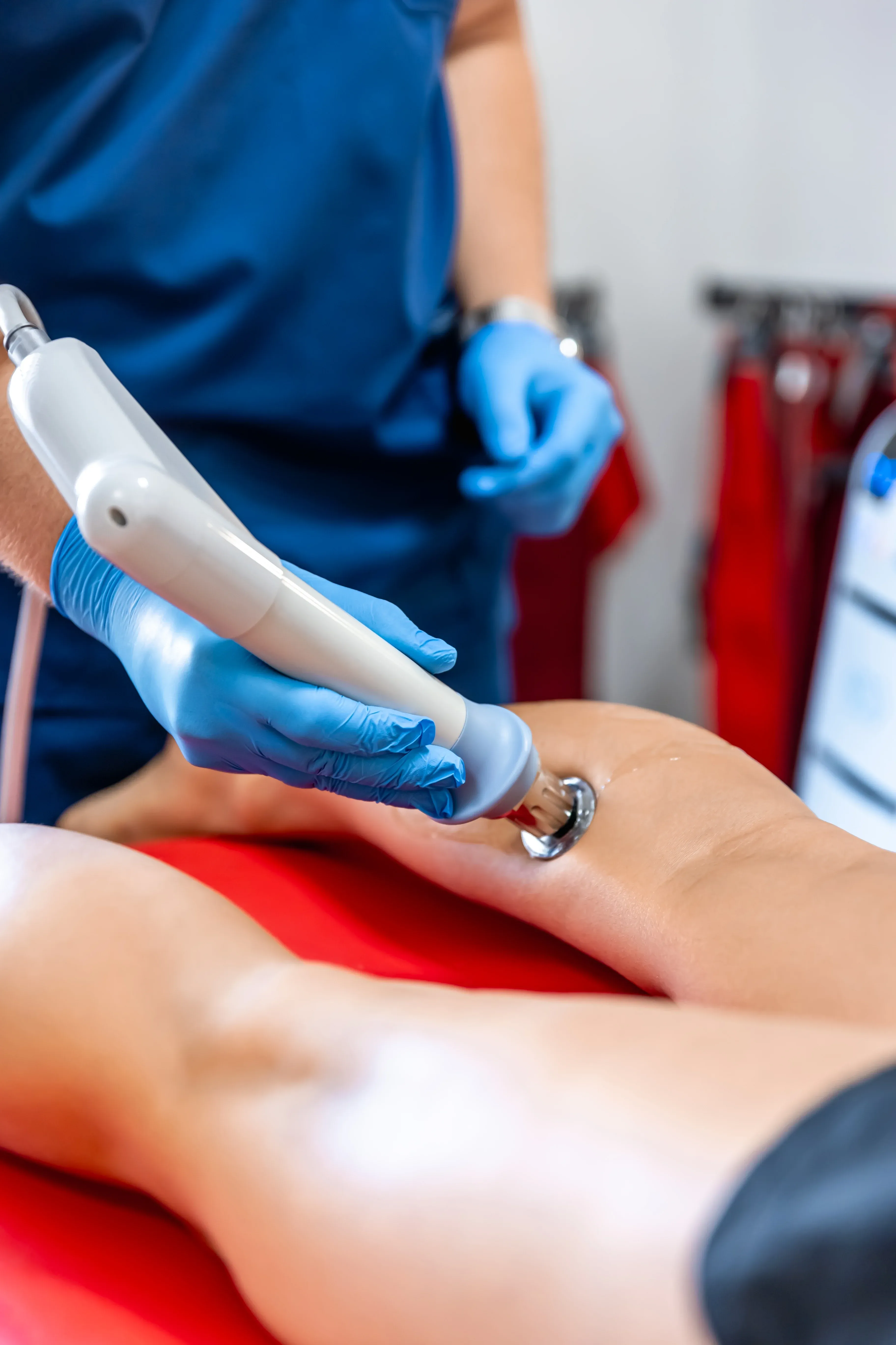 Before and after shockwave therapy results showing pain relief at Bensa Chiropractic Bradenton