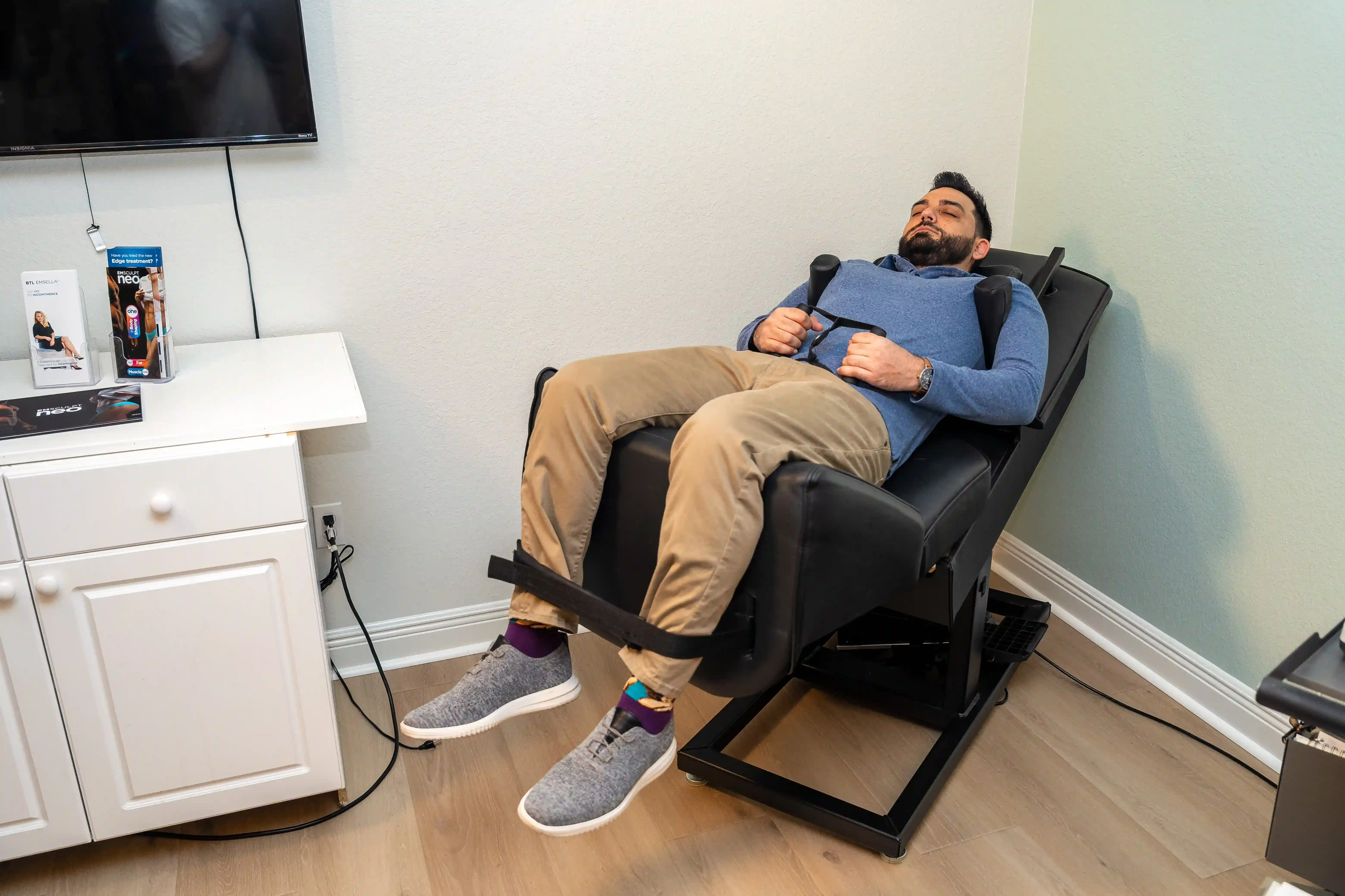 Abstract soft gradient background representing spinal health and pain relief