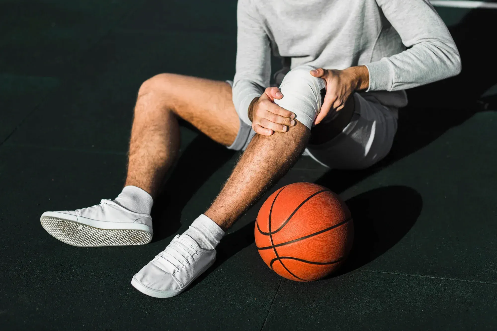 Athlete receiving sports injury care at ProActive Chiropractic and Wellness Center Tampa